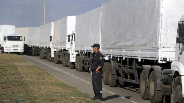 "Bezpośrednia inwazja" Rosji. SBU: W ciężarówkach wojskowy personel